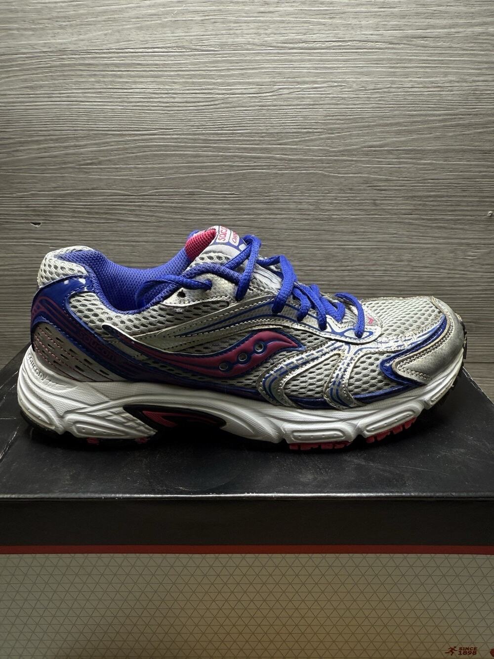 Saucony Oasis Women’s Running Training Shoes Wht/Blue/Pink 15096-25 Women’s 8.5